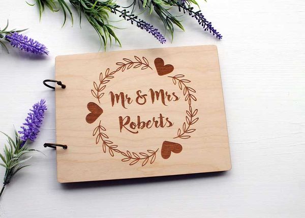 

creative-personalised-guest--rustic-wooden-guest--wedding-advice--wedding-record