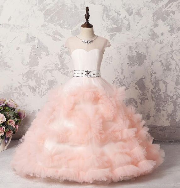 Blush Rosa Princesa Meninas Pageant Vestidos Sheer Neck Frisado Vestidos Da Menina de Flor Para O Casamento Ruffles Tulle Até O Chão Botões Voltar Vestido de Bebê