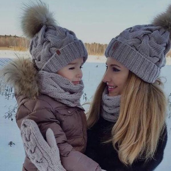 

зимние шапки для ребенка или мамы шерстяные вязаные теплые утолщаются помпон шапки родитель-ребенок мягкая мода енот меховая шапочка шапки