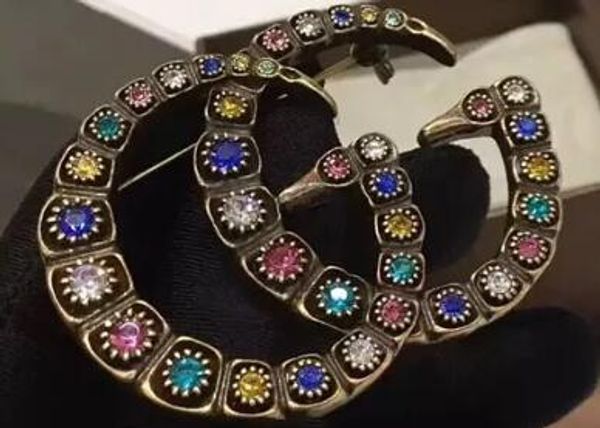 

Pinos, Pregadeiras toplogo