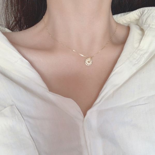 

925 sterling silver skeleton round compass pendant necklace with light luxury zircon clavicle chain for women jewelry