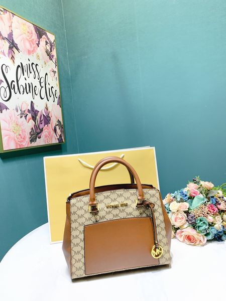 

2020 new fashion bags shopping party charm wild handbag2igk, Black