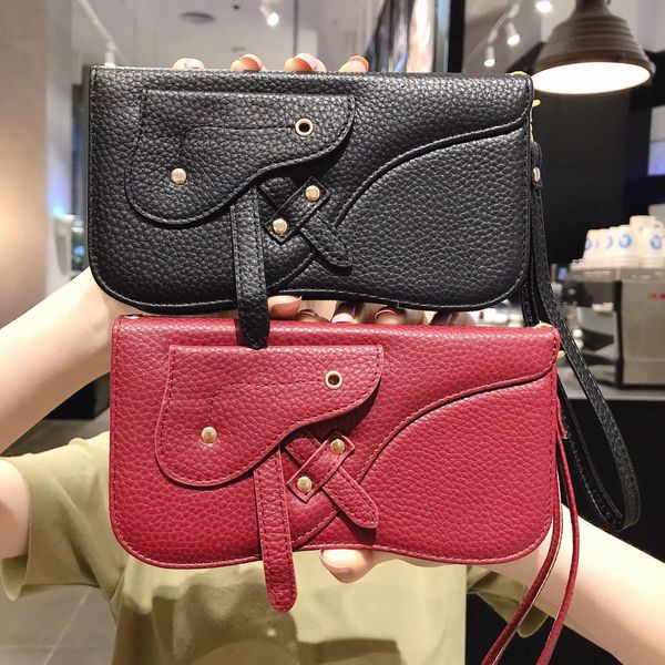 

Роскошные Модельер Saddle Bag Слот для карты держатель флип кошелек сумка кожаный Чех