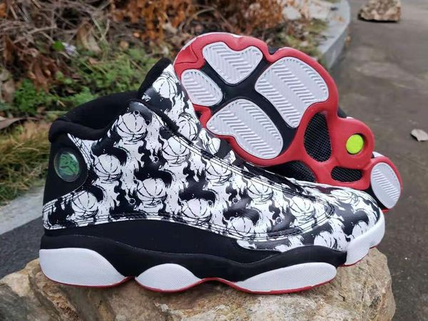 

2019 new arrival jumpman 5 v tattoo black white graffiti basketball shoes for men mens trainers 5s sports sneakers size 7-13