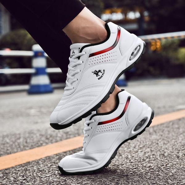 

2020 new men's golf shoes men's comfortable sports shoes jogging sports pu leather