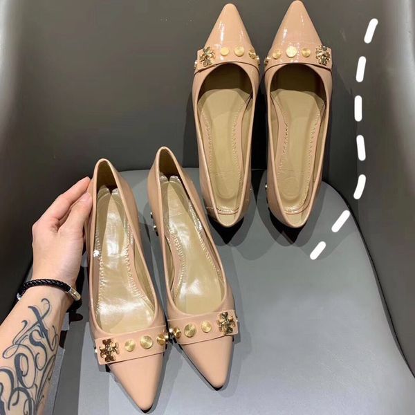 

brand designer luxury women shoe 2020 genuine leather rivet pointed 3cm 5cm heels shoes lady work party wedding fashion shoes, Black