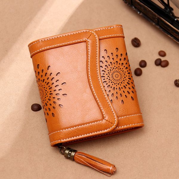 

selling hand bag 2019 new wallet female fashion hollow short wallet, Red;black