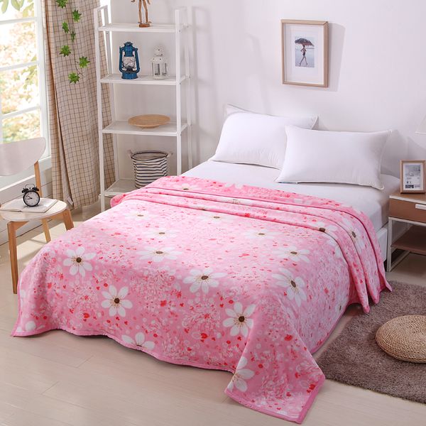 

flower thicken plush bedspread blanket 200x230cm high density super soft flannel blanket for the sofa/bed/car