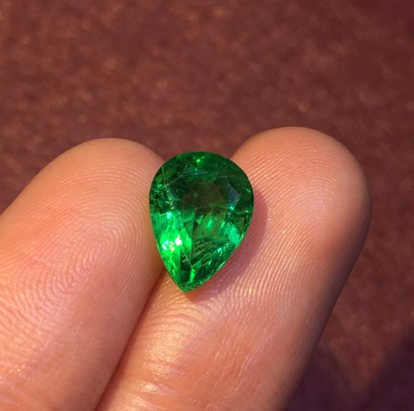 

gemstone aigs cert jewelry 2.61ct faceted vivid green natural emerald gemstones loose gemstones loose stone gems, Black