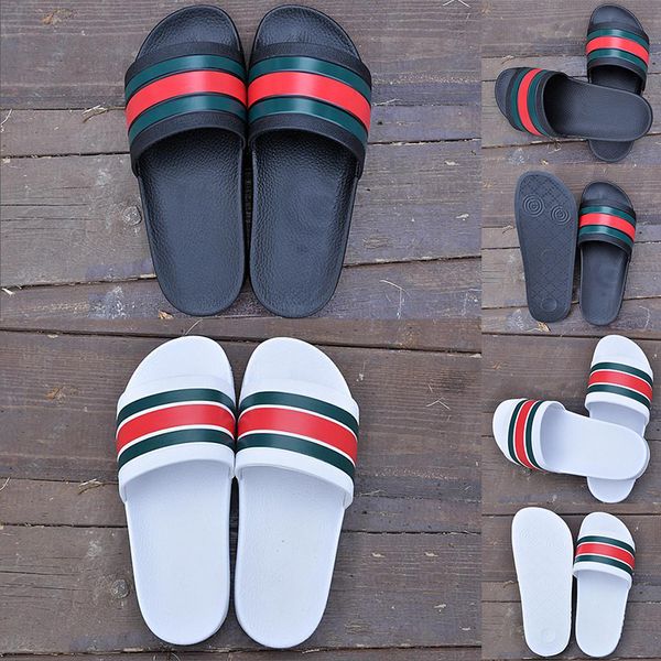 

2019 fashion luxury mens designer slippers men summer black white rubber beach slides flats scuffs sandals indoor shoes size 36-45