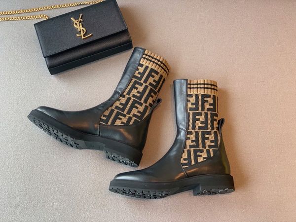 

new style high-end luxury ladies martin boots ankle boots fashion design brand classic pattern winter women's boots platform heel 5.5cm, Black