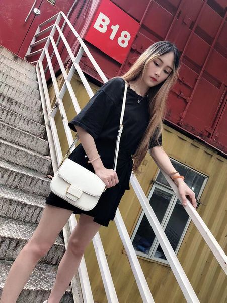 

новый! дизайнерская женская сумка через плечо fashion messenger италия импортировала кожаный и пылесборник серийный номер руководство