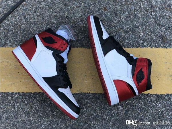 

новый 1 bloodline high og баскетбольная обувь 2019 высокое качество 1s red satin black toe мужчины женщины тренеры спорт кроссовки