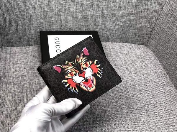 

wholesale 2019 new fashion low price designer female pvc leather wallet ladies and women short folding wallet man wallets size 11*10*1.5 cm3