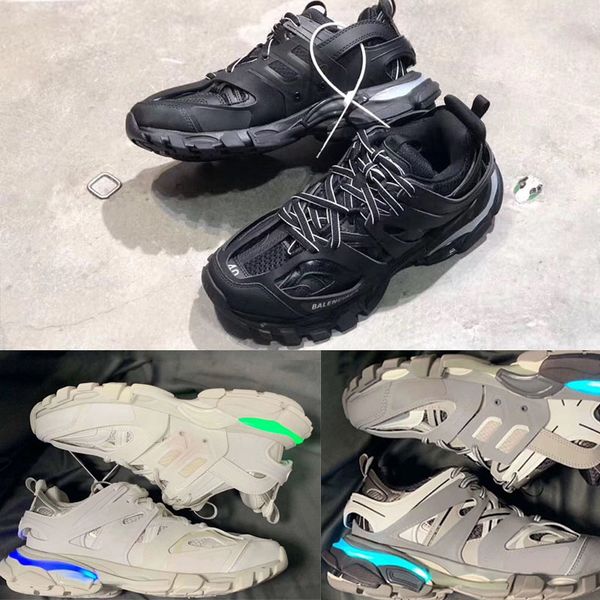 

luxury triple s 3.0 led sneakers platform outdoor sneakers tess s. gomma trek mesh nylon mens track trainers designer casual shoes, Black