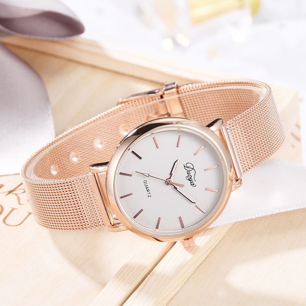 

ladies quartz wristwatch trend does not show off the color mesh with pin buckle ladies watch brand mesh band creative marble, Slivery;brown