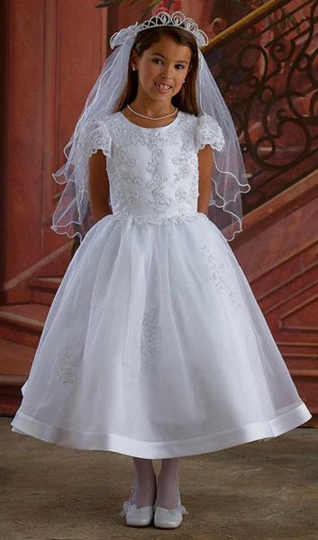 

2019 first holy communion gowns white organza jewel neck embroidery tea length short sleeve holy communion dresses