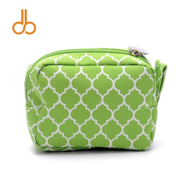 

wholesale new size chevron cosmetic bags zipper closure small cosmetic cases makeup bags in 7 colors dom103068