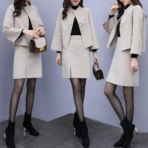 

2019 autumn new style temperament ladies two-piece woolen skirt long-sleeved jacket net red fashion suit female was thin tide, Black