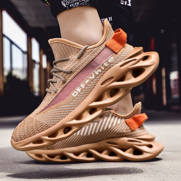 

shoes men sneakers autumn ultra boosts zapatillas deportivas hombre man fashion breathable casual shoes fly woven sneakers mens t200108, Black