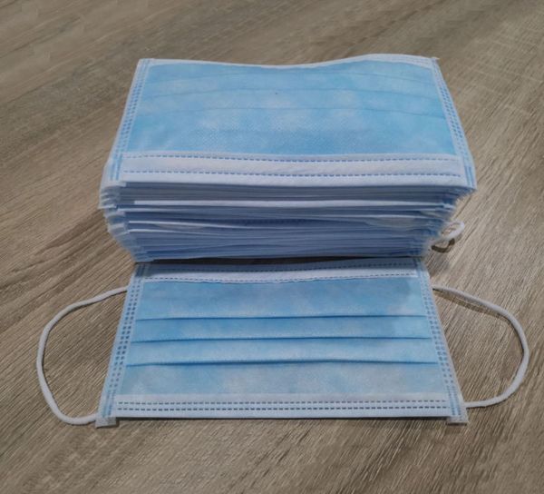 

disposable 3 layers non-woven face mask anti dust mouth nose cover respirators 3-ply anti-fog pm2.5 particulate respirator masks