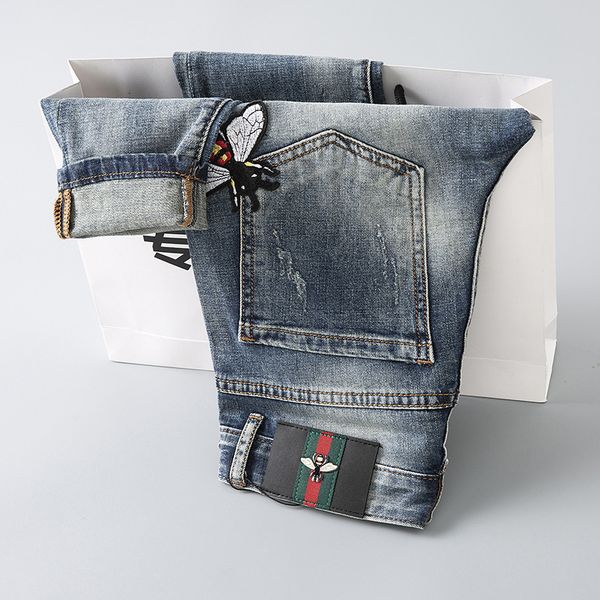

perfect 2019 new fashion man jeans small bee washing hole jeans small straight jeans trousers, Blue