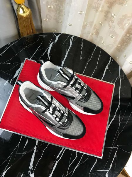 

2020 new gf9 ladies fashion sneakers outdoor sneakers couple models daily casual breathable sneakers belt box