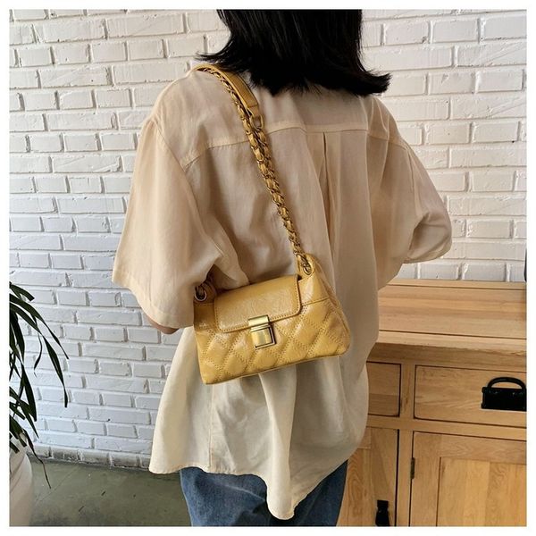 

2020 new women's shoulder bag wild fashion shoulder bag korean fashion ladies crossbody