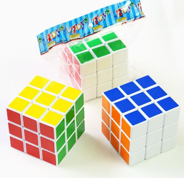 

Головоломка размером 5,7 см. Волшебный кубик Rubik Game Развивающая игра Rubik Cube Рубик Cube