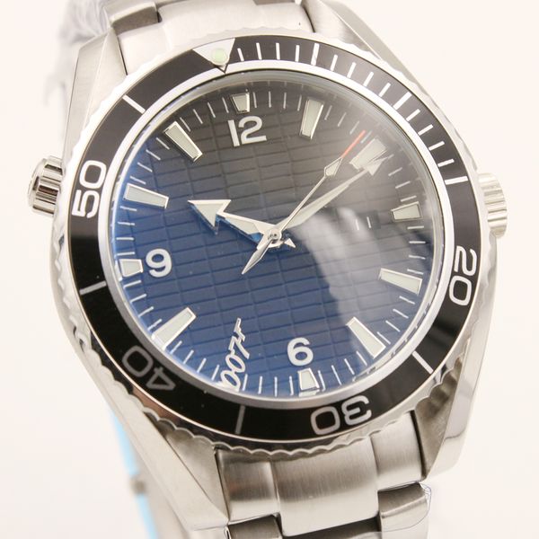 

вокђ оенкђ пѬозѬане авомаиекие меаниекие бѬале из еѬнй иеѬбл, Slivery;brown