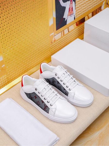 

new men's luxury casual shoes, fashion brand shoes, autumn and winter design men's shoes, classic retro pattern style, flat bottom, Black