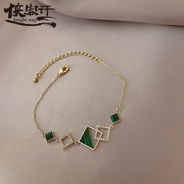 

gold plating qi zhi kuan shan zuan square bracelet female ins red minimalist wild bracelet friend couple jewelry, Black