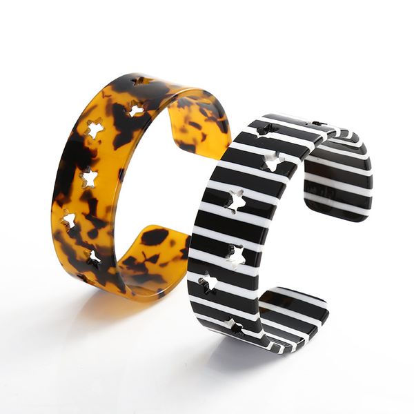 

new design tortoiseshell acrylic hollow star bangle bracelet for women leopard striped charms open round statement cuff bracelet, Black