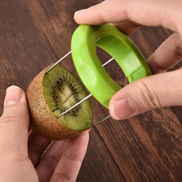 

cooking tools kitchen fruit kiwi cutter device cut digging core twist slicer kitchen peeler to kitchen accessories