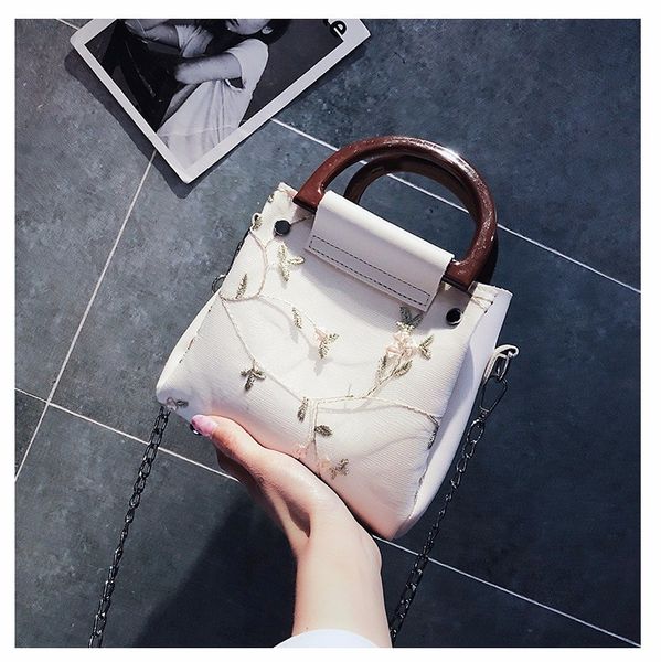 

designer purses handbags belt bag fashion personality fabric comfortable carrying embroidery flower women chain shoulder bags