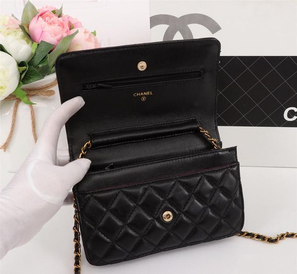 

18w french brand ladies waist bag fashion entertainment bag classic charm exquisite fashion design party delivery, Black;red