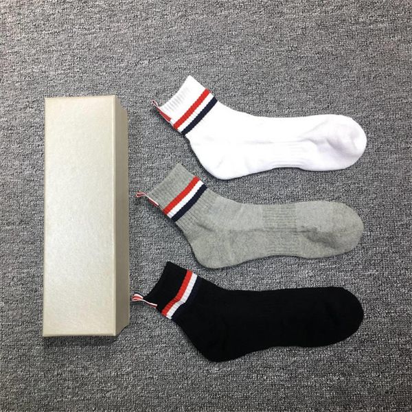 

3 паров в giftbox athletic веса терри т.б. thom engineered rwb stripe, tab тканой loop на ножной browne мужчин спортивных носков, Black
