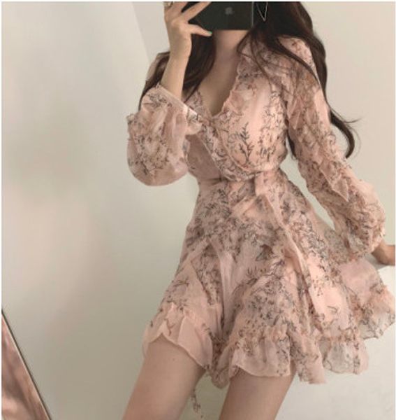 

women mini dress 2020 spring new v-neck floral chiffon dress high waist flare sleeve female dress, Black;gray
