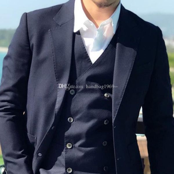 Di alta qualità Due pulsanti Navy Blue smoking dello sposo del risvolto della tacca Groomsmen Mens Wedding / Prom / Cena Best Man Blazer (Jacket + Pants + Vest + Tie) K78