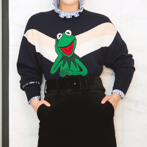 

women sweater 2019 autumn and winter new cute frog loose sweater, White;black