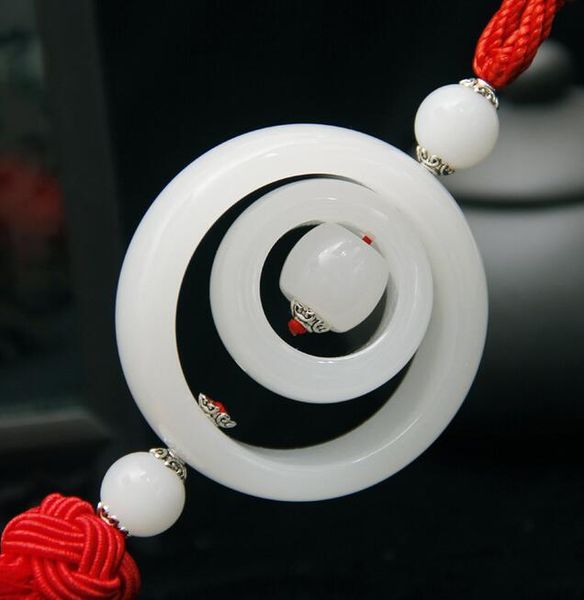 

белый нефрит, чтобы запустить автомобильные подвески природная нефритовая пряжка безопасности diy белый нефритовый автомобиль висит из трех, Silver