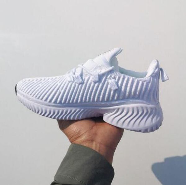 

Sapatos ocasionais supplier_shoes