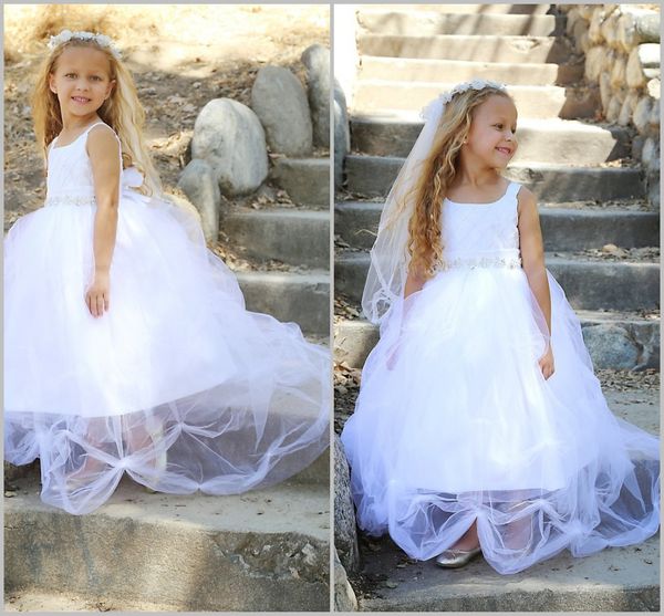 

2019 boho flower girl dresses for wedding jewel neck sleeveless toddler gowns tulle girls first holy communion dress, White;red
