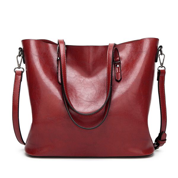 

2020 new bucket bag oil wax skin handbag simple bag women's shoulder messenger