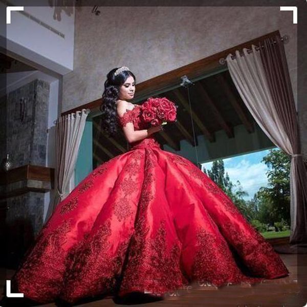 

Cheap Ball Gown Red Quinceanera Dresses For Girls Off Shoulder Appliques Long Sweet 16 Prom Dresses Formal Gowns