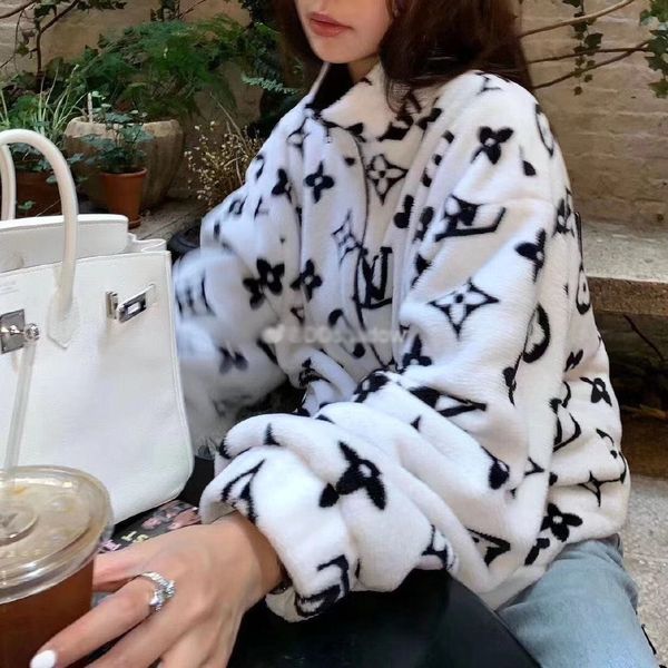 

Ий донг пальто женской Кореи издание свободного студент плюшевых пальто ватка тело печать мужчин и женщины любители же стиля пальто