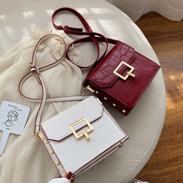 

fashion ladies crocodile flap bags designer leather handbags women square buckle shoulder bags 2019 new crossbody for women