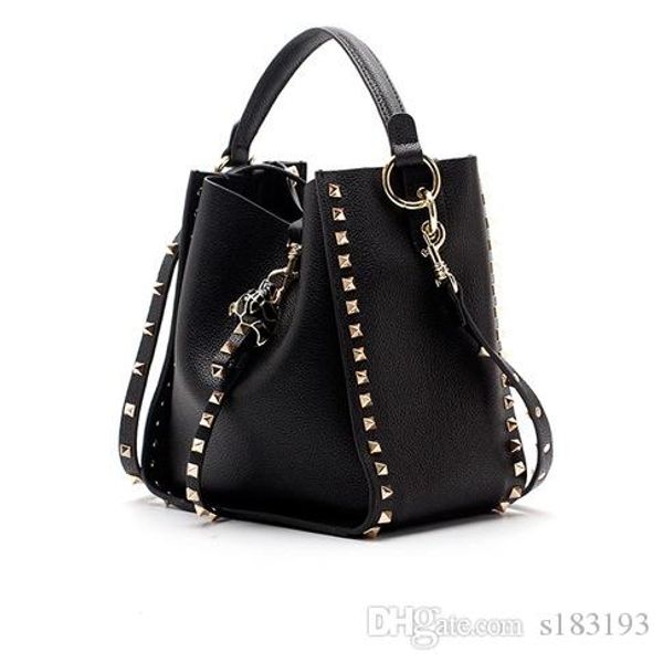 

designer handbags genuine leather luxury handbags rivet shoulder bags 2019 brand fashion luxury designer woman totes bags