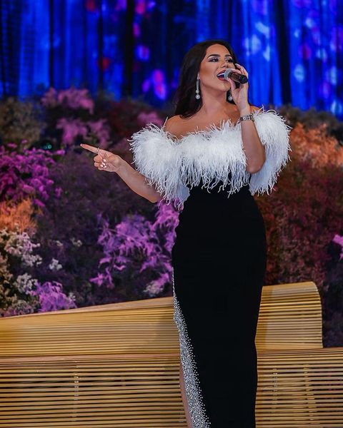 

2020 arabic black velvet evening dresses crystals sheath prom dresses high split formal party gowns robes de soiree, Black;red