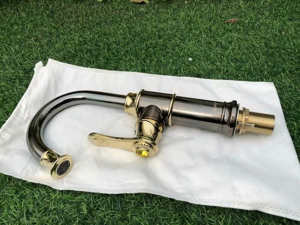 

kitchen faucet bathroom faucet gold table washbasin copper and cold water faucet